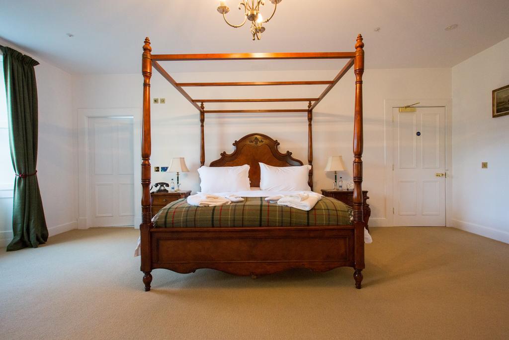 Islay House Hotel บริดจ์เอนด์ ภายนอก รูปภาพ